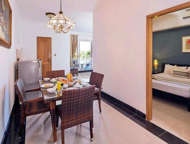 Pereybere Apartment With Breakfast And Private Balcony Pereybere Beach Exterior foto